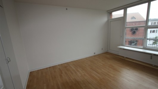 Lejlighed 3 værelses lejlighed på 100 m2