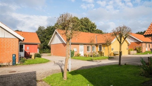 Hus/villa Ældrevenlige rækkehuse i idylliske omgivelser