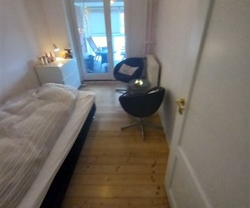 Værelse 1 room for rent.