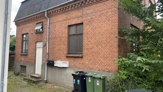 Lejlighed 15 m2 - 1 - værelser - 2.300 kr.