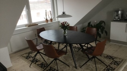 Lejlighed 3 værelser for 8.700 kr. pr. måned