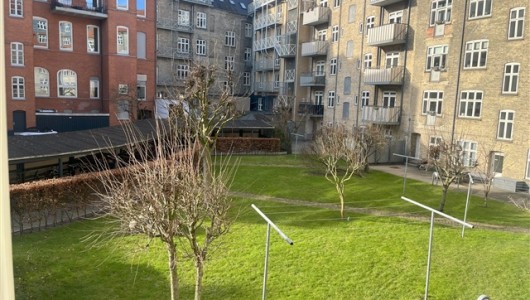 Lejlighed Bolig centralt til leje tæt på Kennedy og Banegården