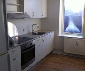 Lejlighed Centralt belligende 3 værelses lejlighed i Tønder Lejlighed Centralt belligende 3 værelses lejlighed i Tønder