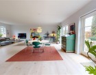 Hus/villa **Charmerende Villa med 4 Soveværelser og Stor Terrasse i Naturskønt Område nær Rungsted Havn**