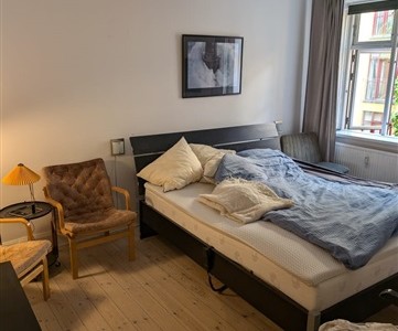 Værelse Islands brygge,  hyggeligt stort værelse