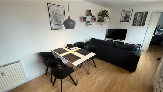 Lejlighed Lejlighed til 5.700 kr.