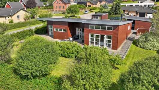 Hus/villa Moderne villa i naturskønt og familievenligt område, Stouby