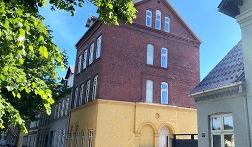 Lejlighed Skøn 2-værelses lejlighed, tæt på natur og grønne områder.