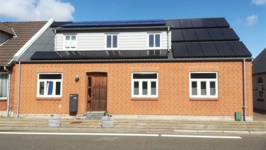 Værelse Stort lyst værelse til leje incl. forbrug