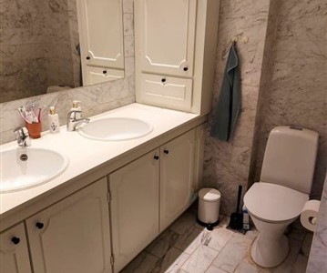 Værelse vi søger en ny Roommate