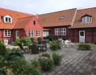 Lejlighed 3 vær. lejl med bedste beliggenhed i gl bydel i Rønne