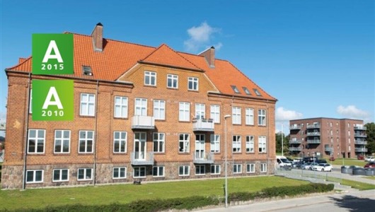 Lejlighed 3 værelses lejlighed på 128 m2