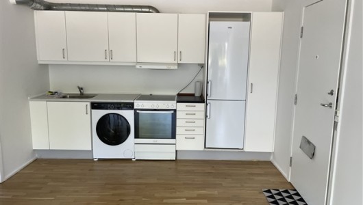 Lejlighed Fully furnished and refurbished 2-room apartment Lejlighed Fully furnished and refurbished 2-room apartment