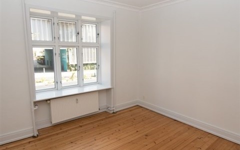 Lejlighed Hyggelig og lys 2-værelses lejlighed I Aalborg Vestby