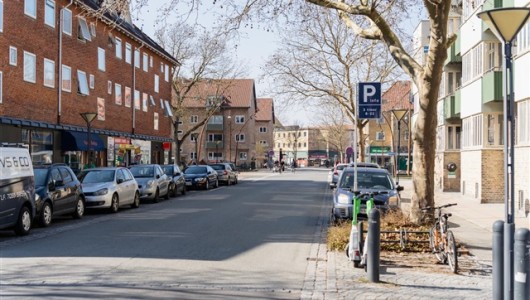 Lejlighed Moderne lejlighed i to plan på Offenbachsvej