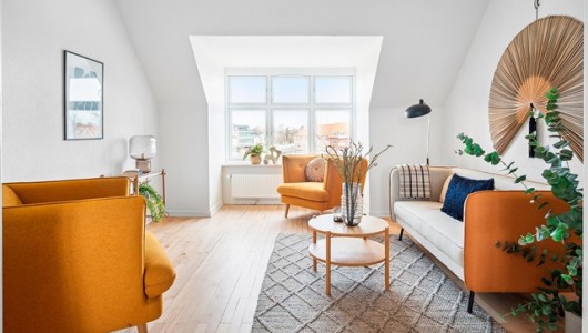 Lejlighed 91 m2 lejlighed på Viby Torv
