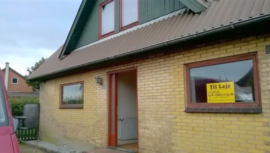 Hus/villa Dejligt hus med ugenert have