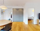 Lejlighed **Eksklusiv Lejlighed i Oasis – En Arkitektonisk Perle i Hjertet af København K**