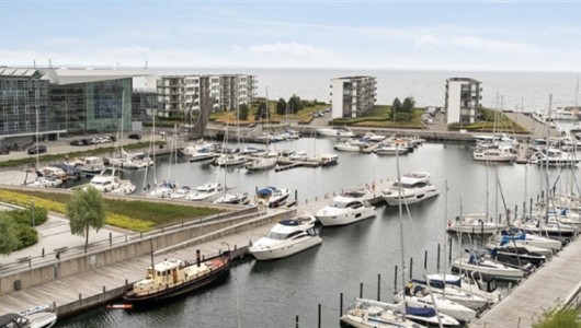 Lejlighed Flot Penthouse lejlighed i Tuborg Havnepark