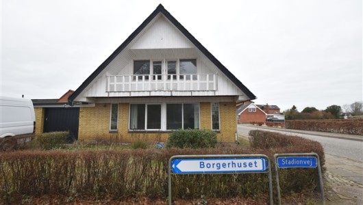 Hus/villa Hus i lille landsby