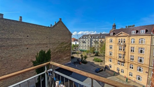 Lejlighed Klassisk Østerbro herskabslejlighed på 189 kvm til leje 1 år.