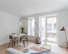 Lejlighed Moderne 2 vær. med hyggeligt alrum samt vestvendt altan