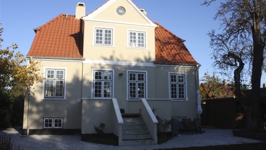 Hus/villa Smuk villa med dejlig stor have, fire S togs stop fra Kbh H