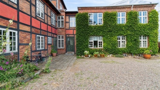 Lejlighed Stor 154 m2 med havudsigt