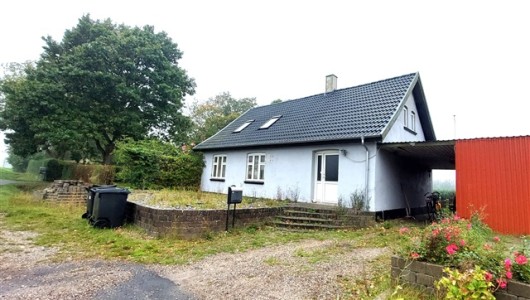 Hus/villa Villa med egen have
