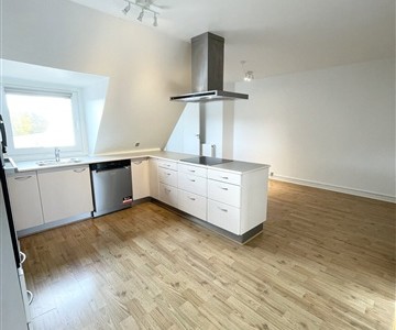 Lejlighed 130 m2 lejlighed på Middelfartvej