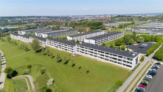 Lejlighed 3 værelses lejlighed på 103 m2 Lejlighed 3 værelses lejlighed på 103 m2