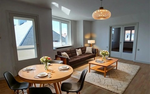 Lejlighed 3 værelses lejlighed på 113 m2