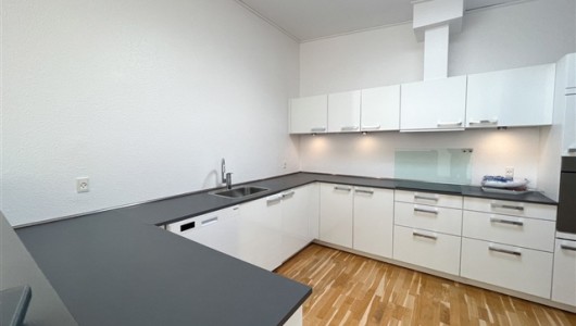 Lejlighed 4 værelses lejlighed på 117 m2