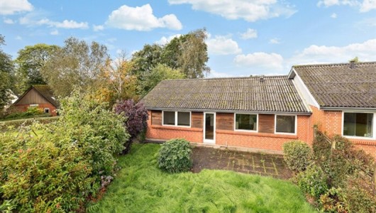 Hus/villa Dejligt rækkehus i Løgstrup Hus/villa Dejligt rækkehus i Løgstrup