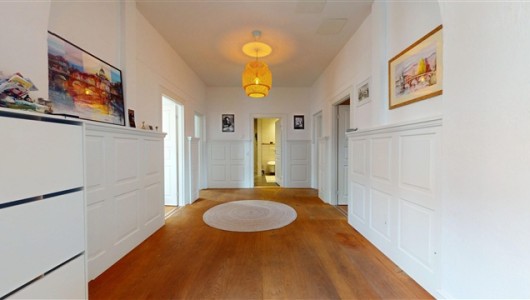 Lejlighed Eksklusiv og charmerende herskabslejlighed i hjertet af København