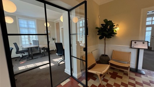 Værelse Kontorlokale i Esbjerg udlejes