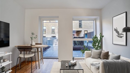 Lejlighed Lys 1-værelses lejlighed med stort badeværelse og privat terrasse