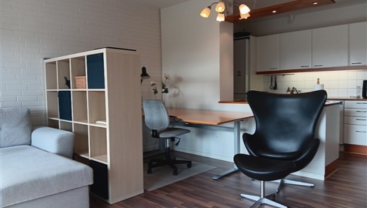 Lejlighed Lys og indflytningsklar 2-værelses lejlighed med altan