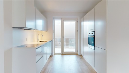 Lejlighed Lys og rummelig 3-Værelses lejlighed nær Vestamager St.