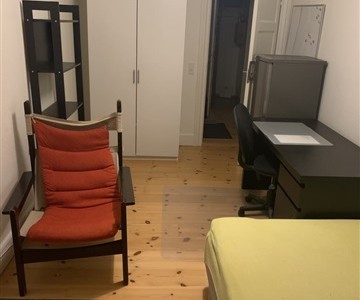 Værelse Møbleret værelse udlejes på indre Nørrebro