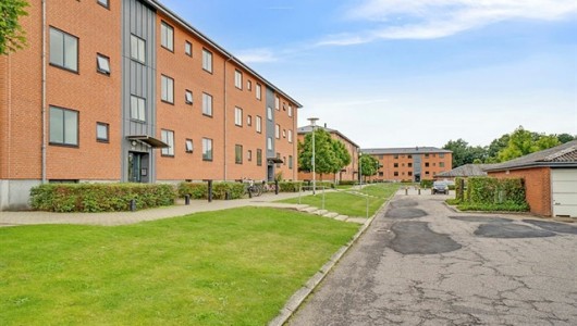 Lejlighed Skjoldgården, 90 m2, 4 værelser, 6.448 kr.