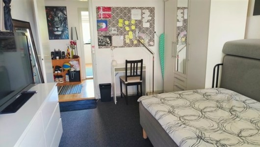 Værelse Spacious Furnished Room in Quiet Brønshøj – Available Now!