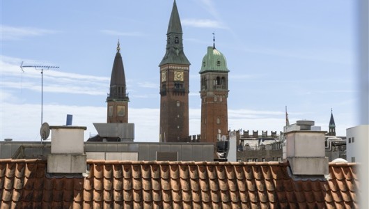 Lejlighed Stor og eksklusiv 2-vær lejlighed på 156 m2 i hjertet af City