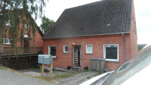 Lejlighed Stuelejlighed i hus med have