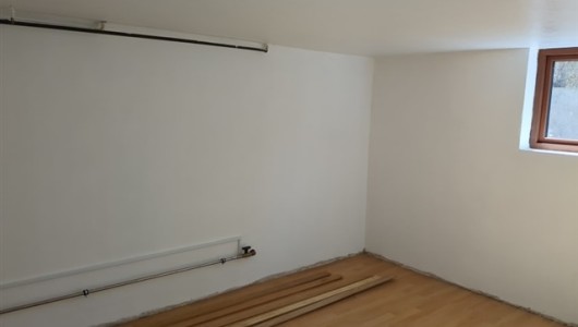 Værelse Værelse i villa i 2800 Kongens Lyngby udlejes til kvinde