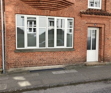 Lejlighed 1 værelses lejlighed på 44 m2 Lejlighed 1 værelses lejlighed på 44 m2