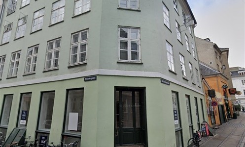 Lejlighed Klassisk 4-værelses med attraktiv beliggenhed!