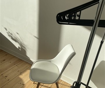 Værelse LILLE, MEN DEJLIGT KAMMER UDLEJES