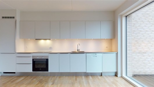 Lejlighed Moderne og velorganiseret 2-Værelses lejlighed med tilhørende stor altan Lejlighed Moderne og velorganiseret 2-Værelses lejlighed med tilhørende stor altan