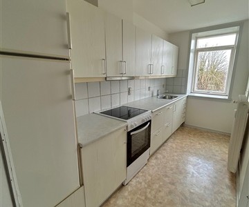 Lejlighed NY PRIS  Lys og dejlig 2. vær. lejlighed i centrum